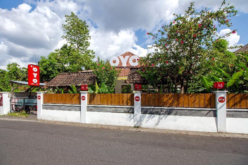 Oyo-287鲁玛艾扬酒店 日惹 外观 照片